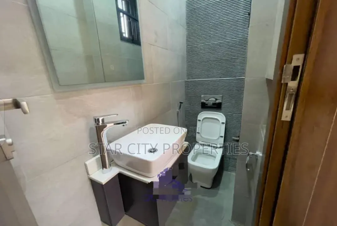 4bdrm House in Magodo Gra Phase 2 for sale in GRA Phase 2 Shangisha