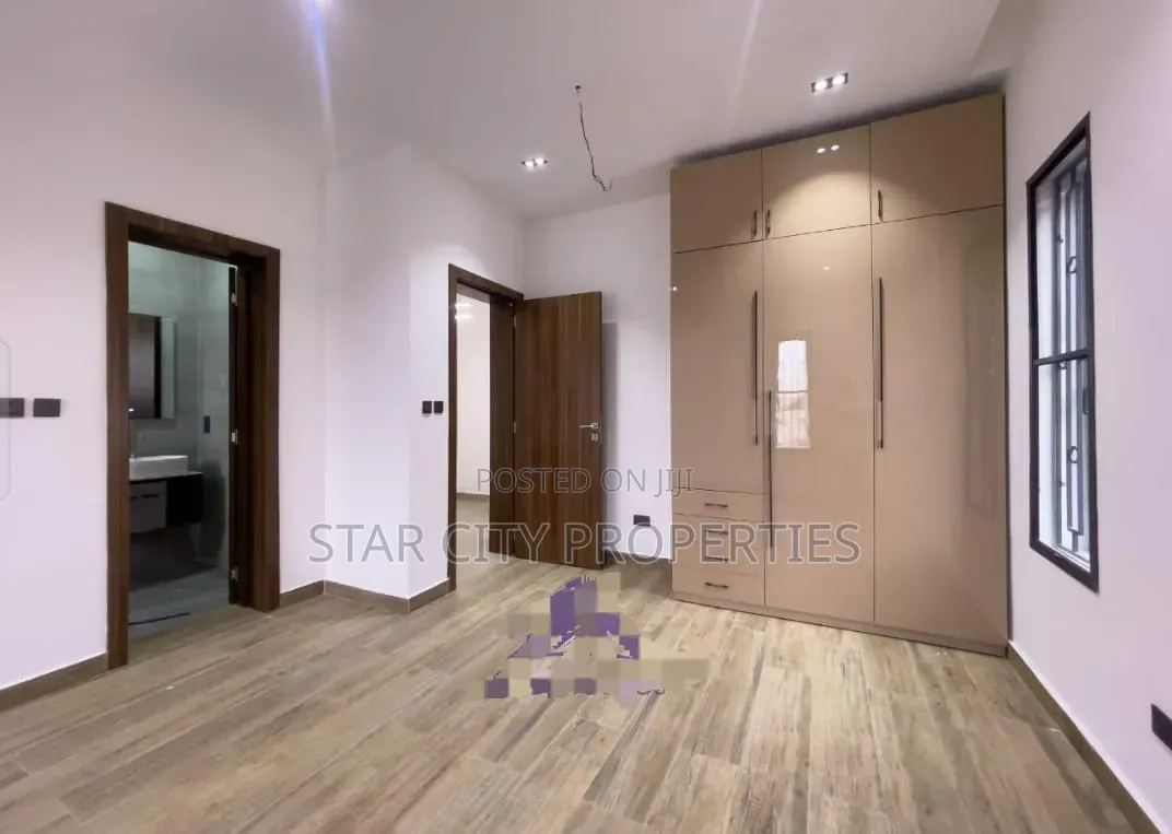 4bdrm House in Magodo Gra Phase 2 for sale in GRA Phase 2 Shangisha