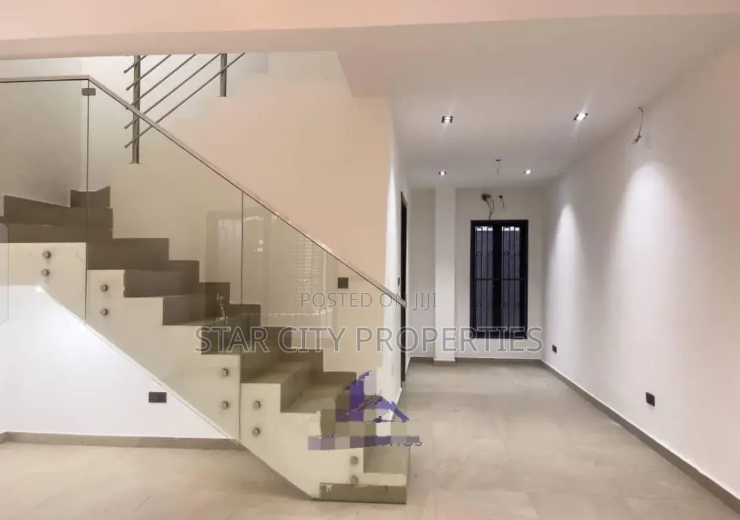4bdrm House in Magodo Gra Phase 2 for sale in GRA Phase 2 Shangisha