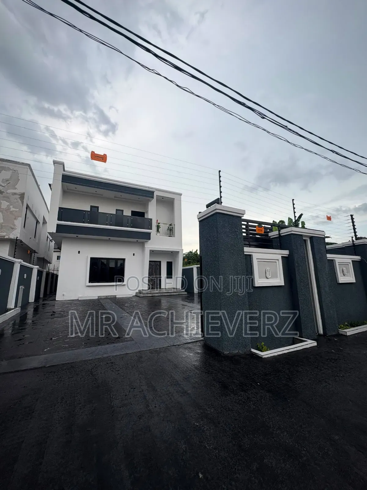 4bdrm Duplex in Sars Road, Obio-Akpor for sale in Obio-Akpor