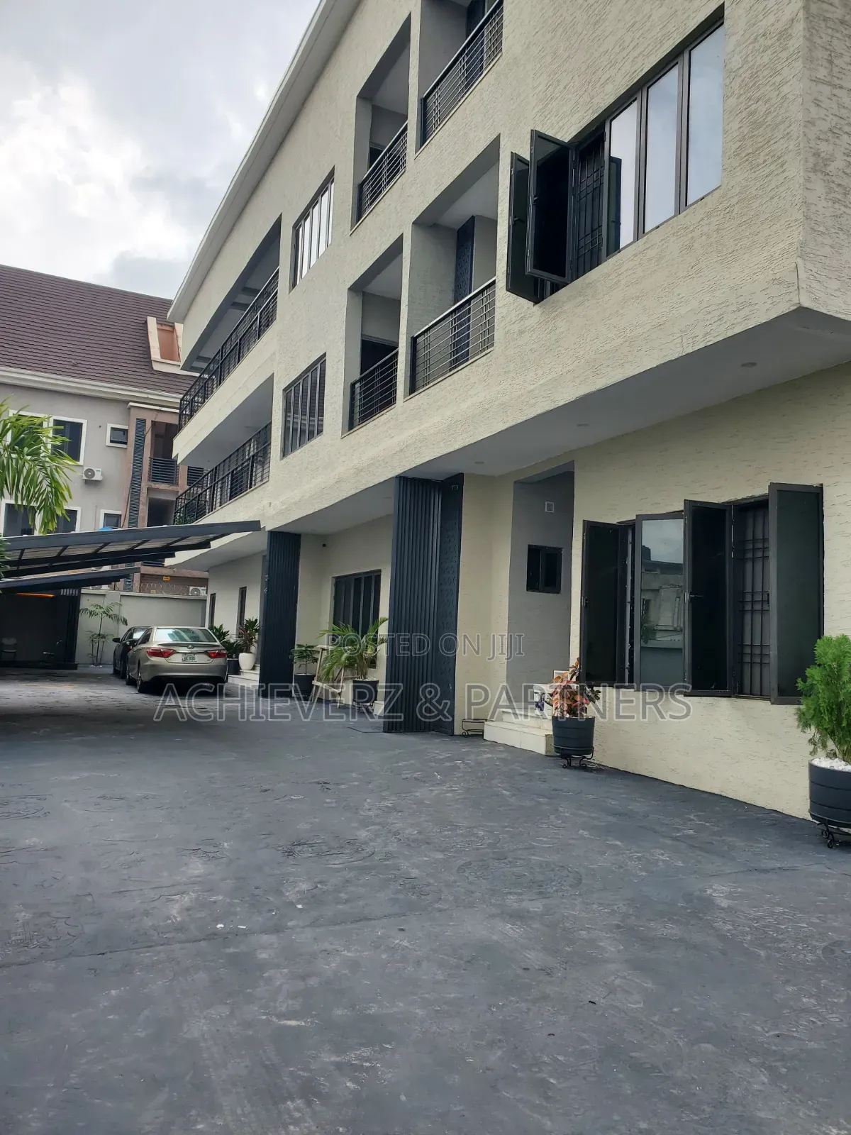 4bdrm Duplex in Jahi for sale in Jahi