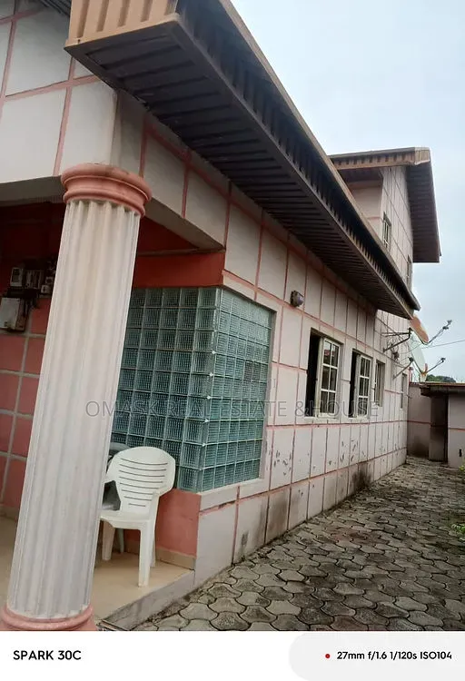 5bdrm Duplex in Lekki Phase 1 for sale in Lekki Phase 1
