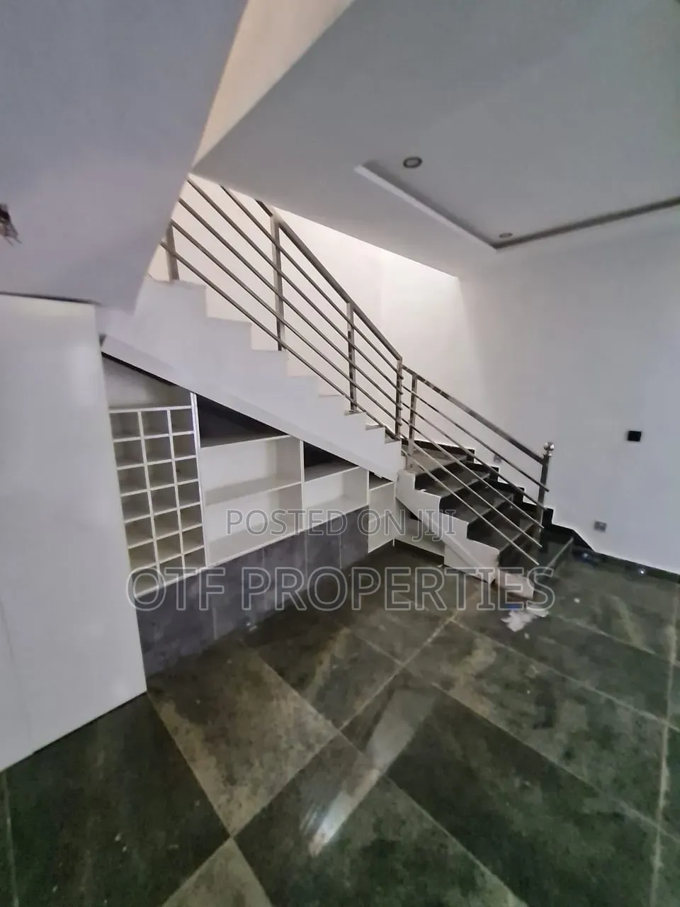 4bdrm Duplex in Fo1 Kubwa Abuja for sale in Kubwa