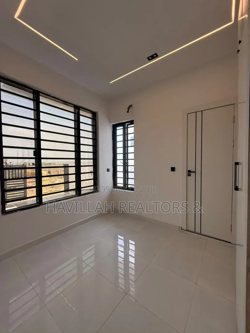 4bdrm Duplex in Ado / Ajah for sale in Ado / Ajah