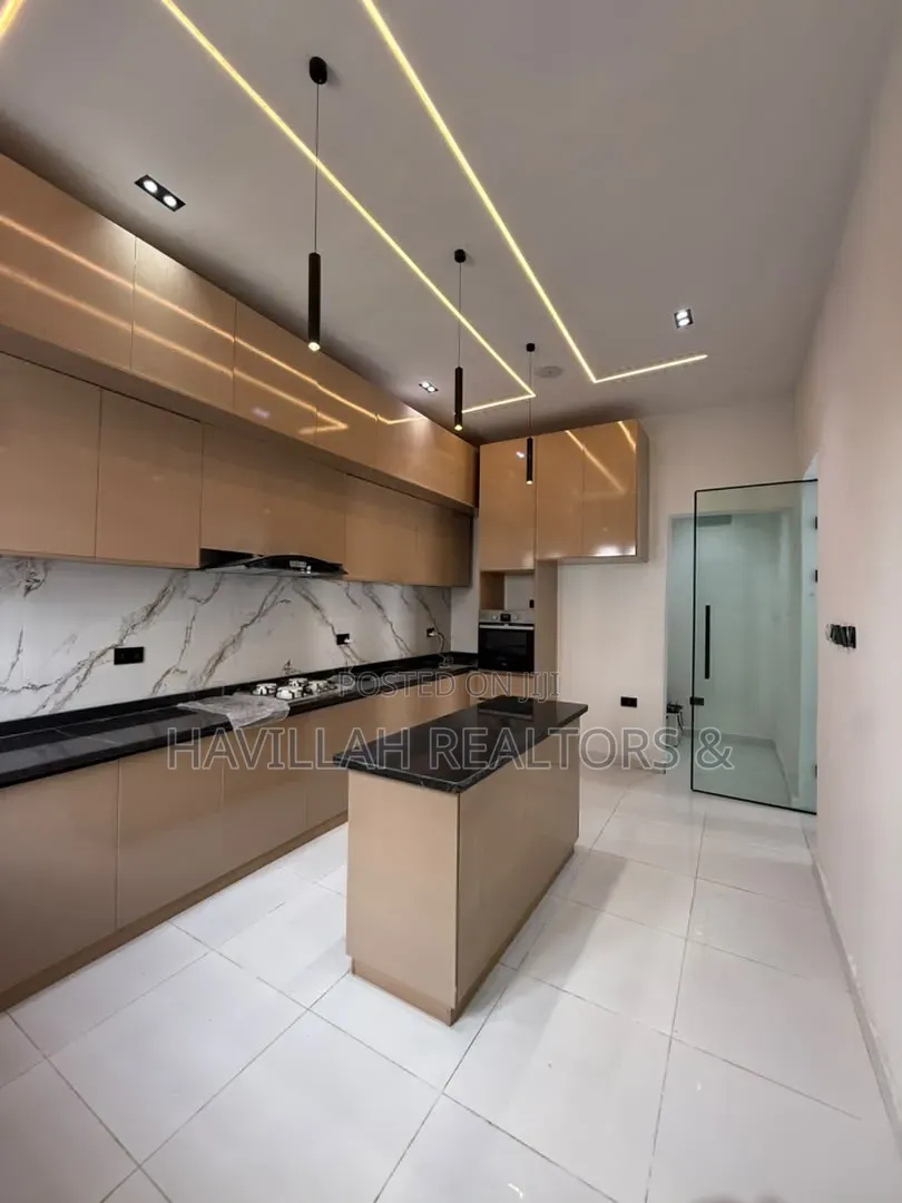 4bdrm Duplex in Ado / Ajah for sale in Ado / Ajah
