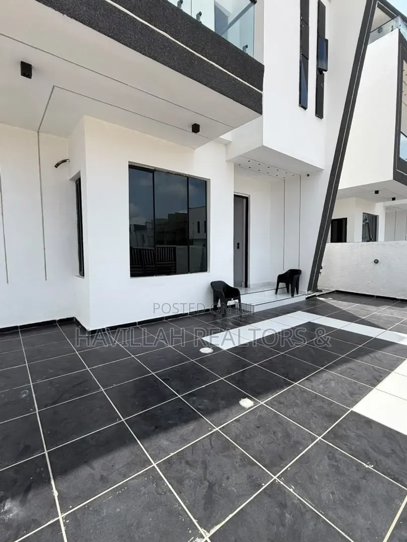4bdrm Duplex in Ado / Ajah for sale in Ado / Ajah