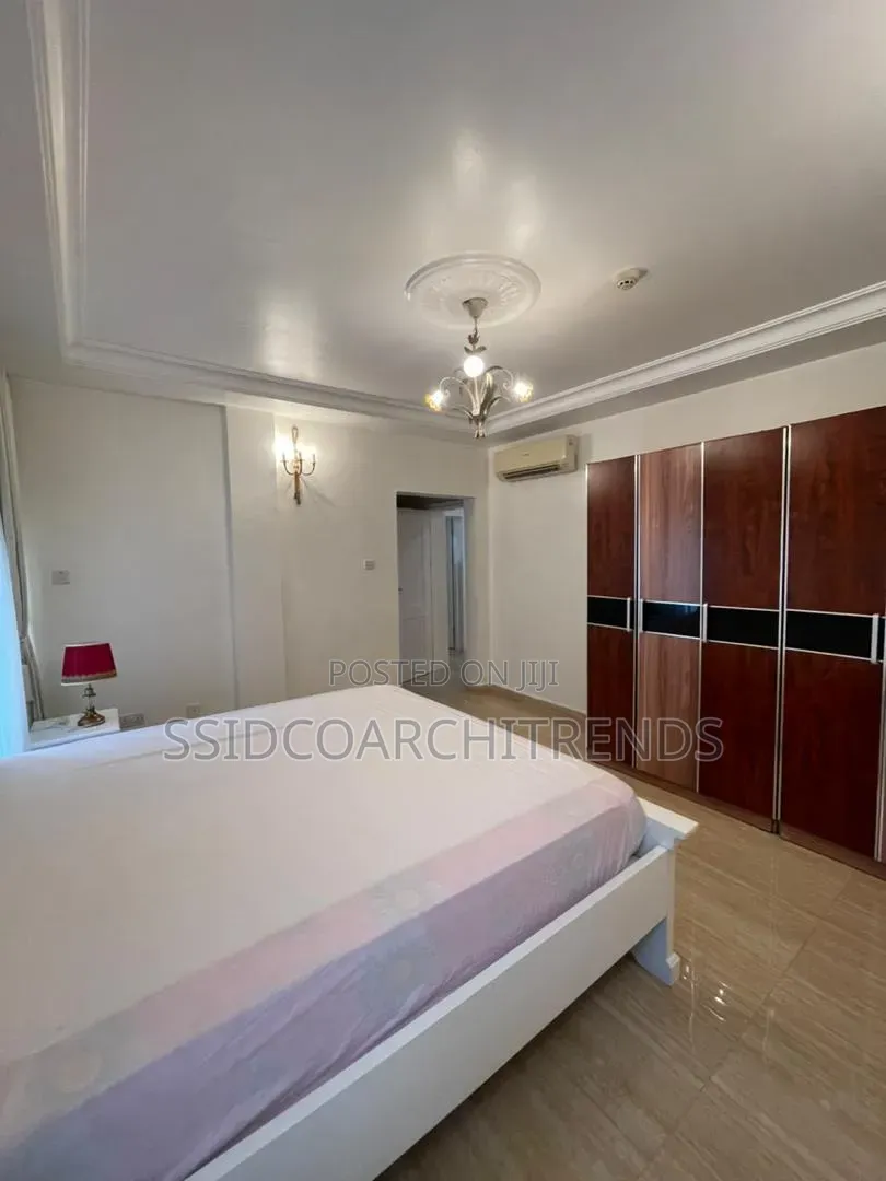 Furnished 4bdrm Duplex in Call To Access, Banana Island for rent in Banana Island