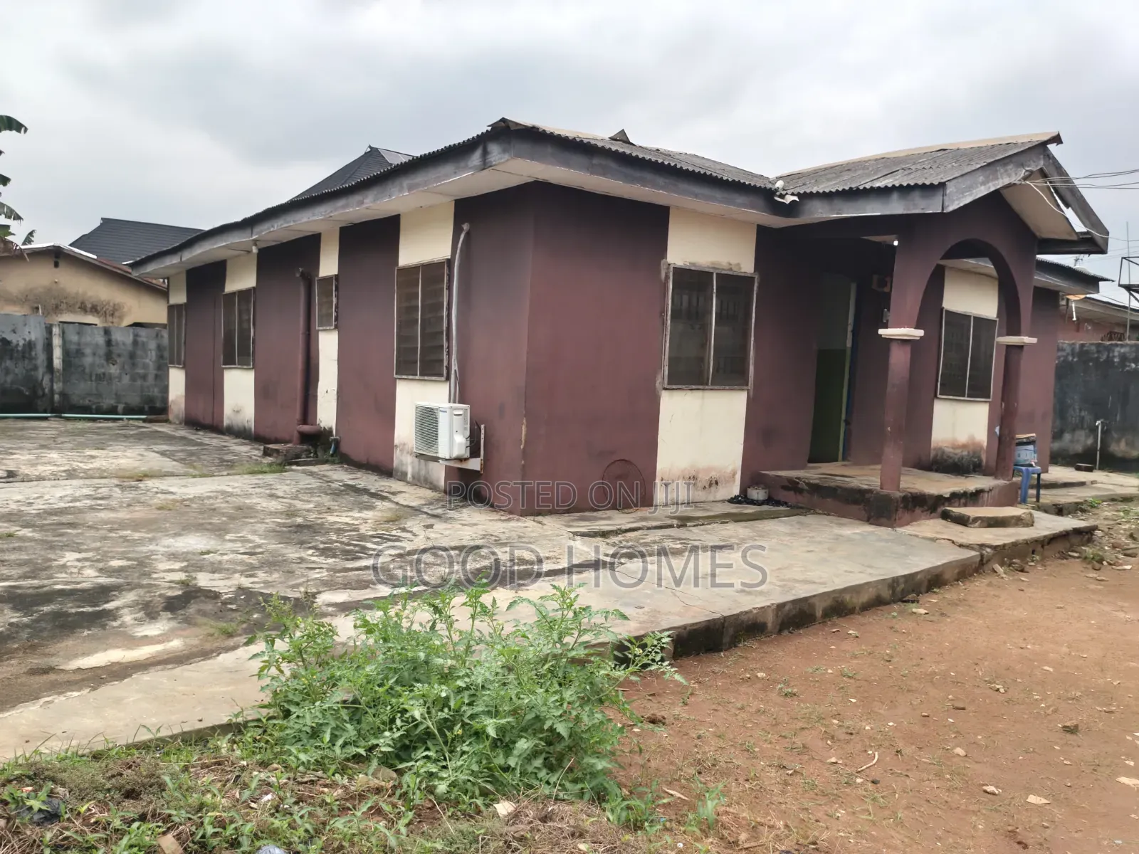 4bdrm Bungalow in Igando for sale in Igando / Ikotun/Igando