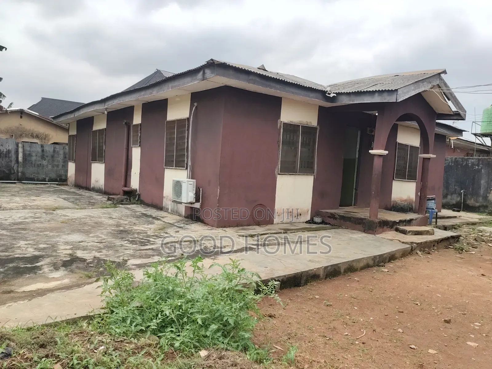 4bdrm Bungalow in Igando for sale in Igando / Ikotun/Igando