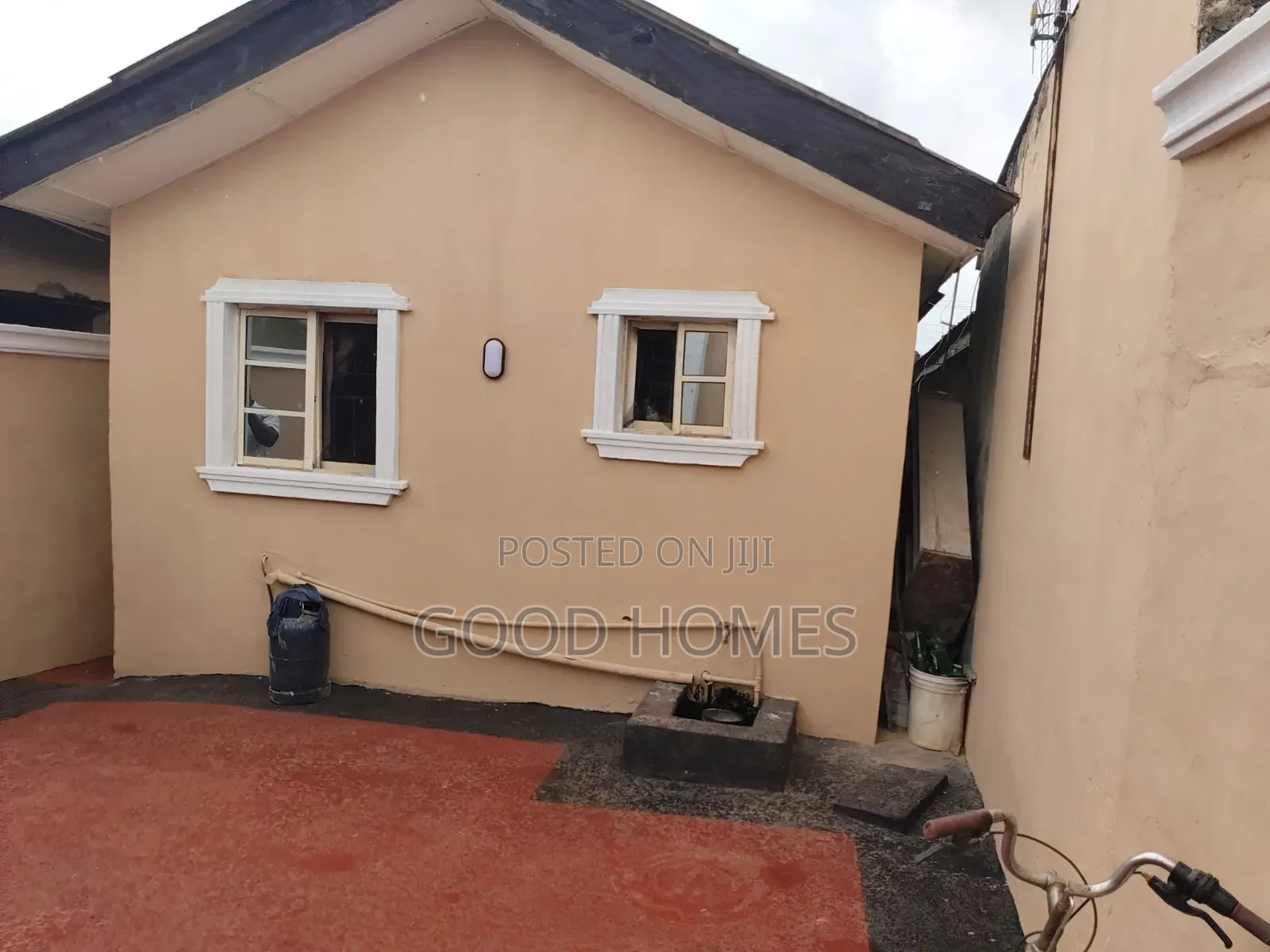 Furnished 20bdrm Block of Flats in Igando for sale in Igando / Ikotun/Igando