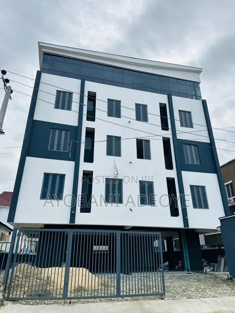 2bdrm Apartment in Sangotedo for sale in Sangotedo
