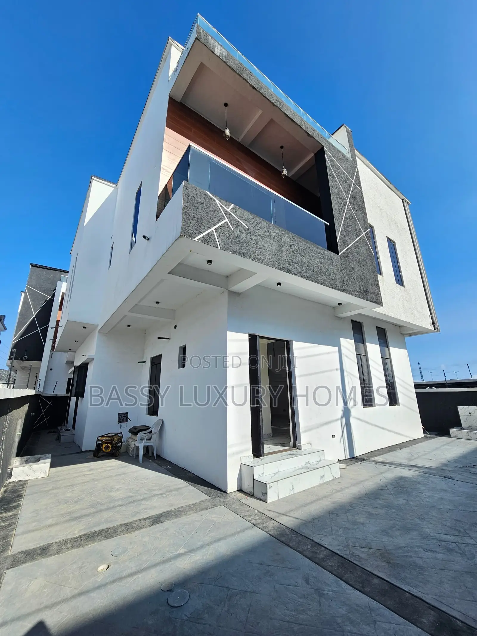 5bdrm Duplex in Lekki for sale in Lekki