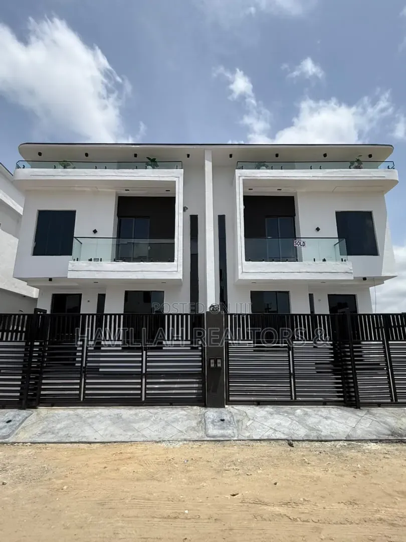 4bdrm Duplex in Ado / Ajah for sale in Ado / Ajah