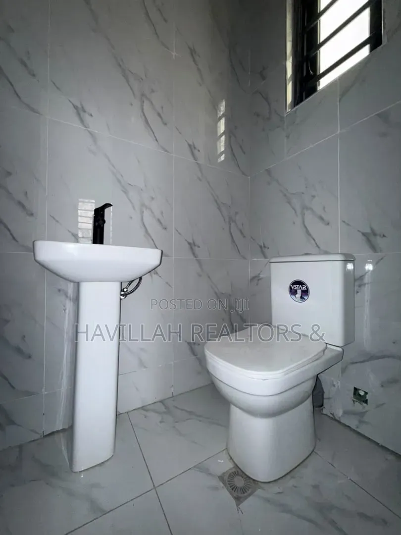 4bdrm Duplex in Ado / Ajah for sale in Ado / Ajah