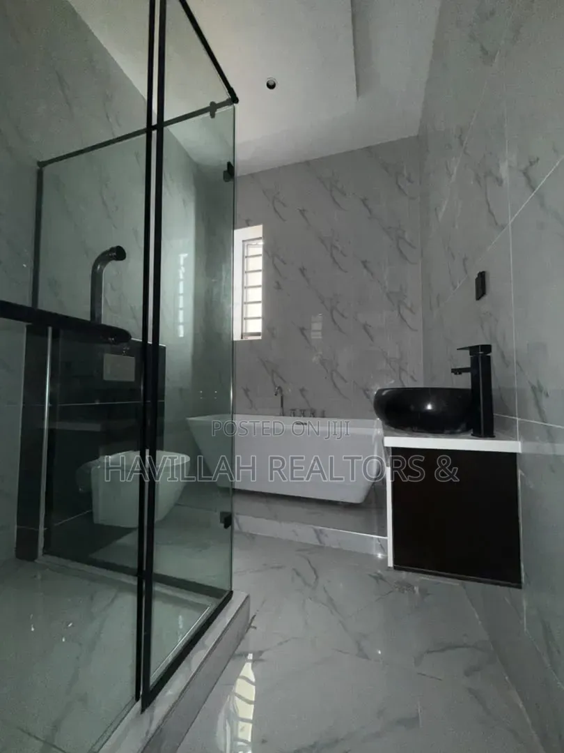 4bdrm Duplex in Ado / Ajah for sale in Ado / Ajah