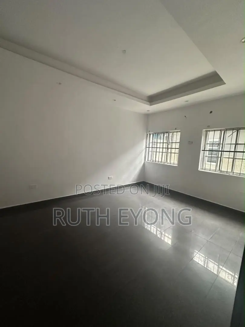 5bdrm House in Lekki Phase 1 for rent in Lekki Phase 1
