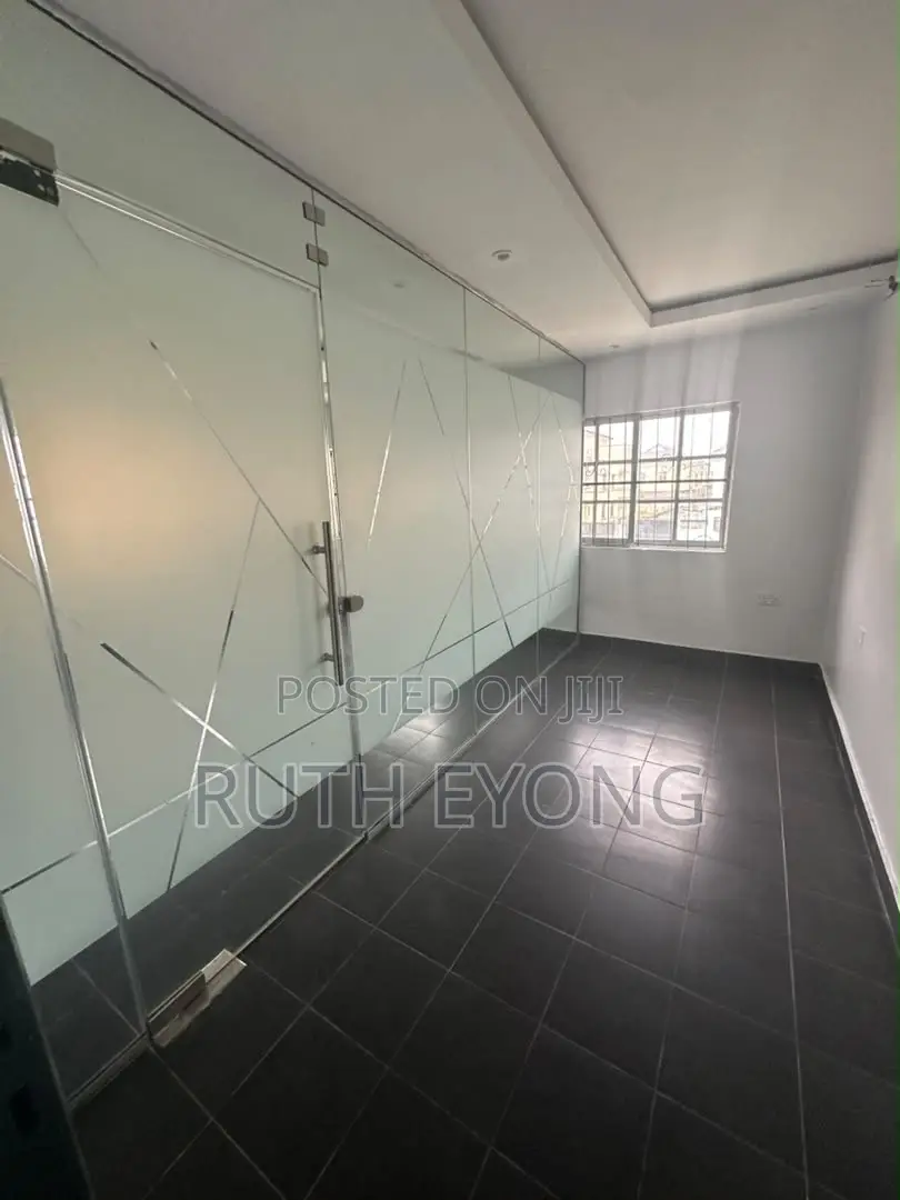 5bdrm House in Lekki Phase 1 for rent in Lekki Phase 1
