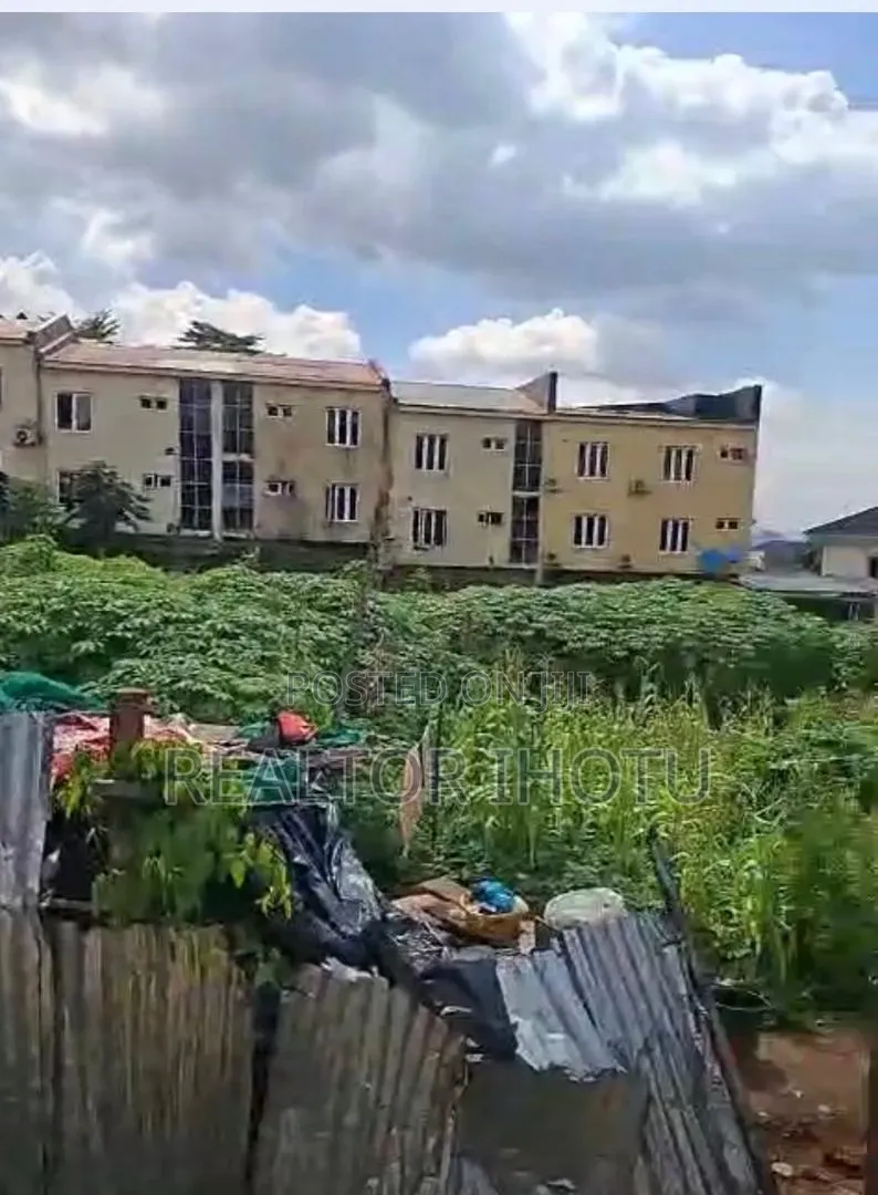 Distress 1217sqm Land for Sale in Asokoro, Abuja!! in Asokoro