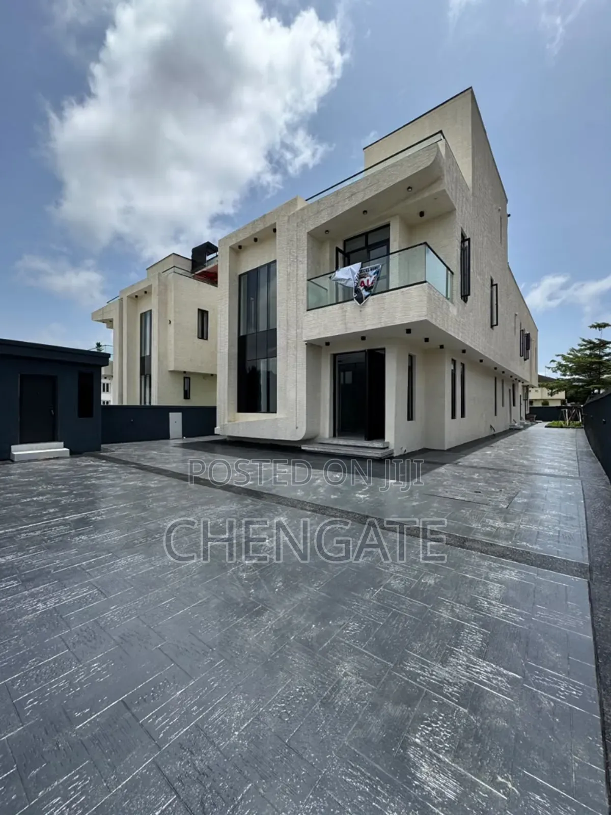 5bdrm Duplex in Ajah for sale in Ajah