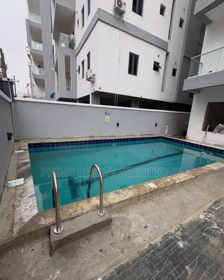 3bdrm Apartment in Lekki Phase 1 for rent in Lekki Phase 1