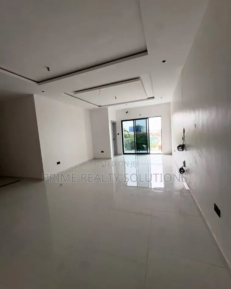 3bdrm Apartment in Lekki Phase 1 for rent in Lekki Phase 1
