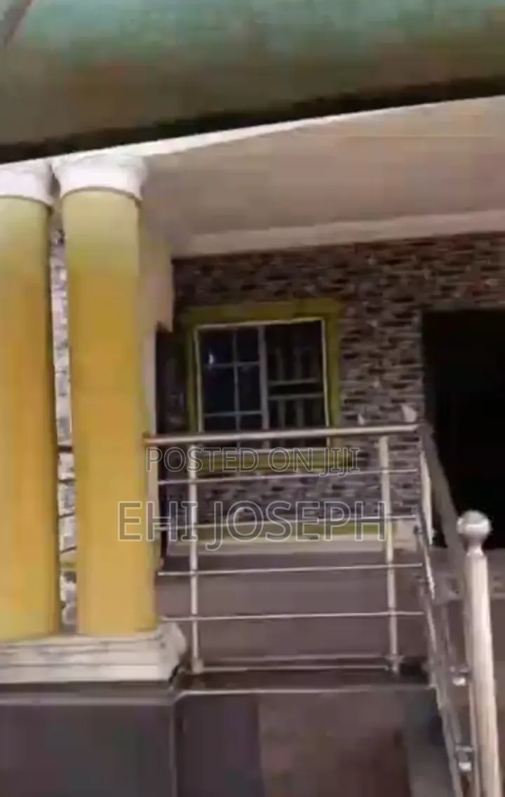 4bdrm Bungalow in Benin City for sale in Benin City