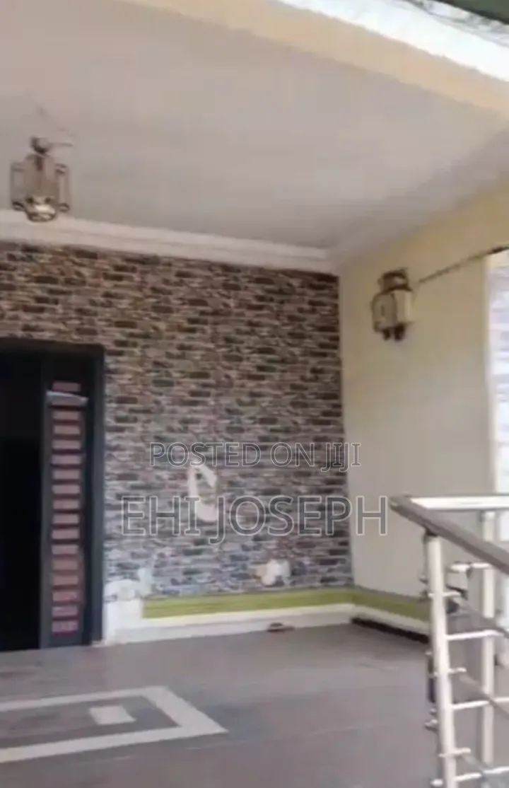 4bdrm Bungalow in Benin City for sale in Benin City