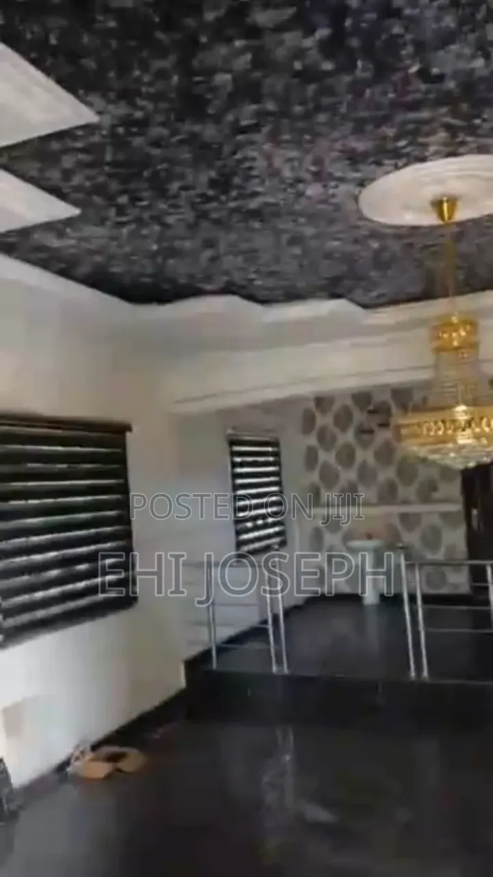 4bdrm Bungalow in Benin City for sale in Benin City