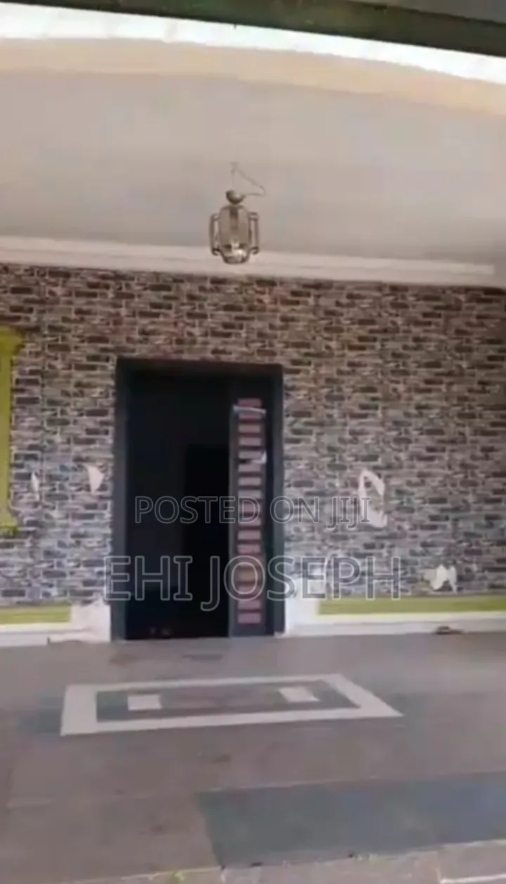 4bdrm Bungalow in Benin City for sale in Benin City