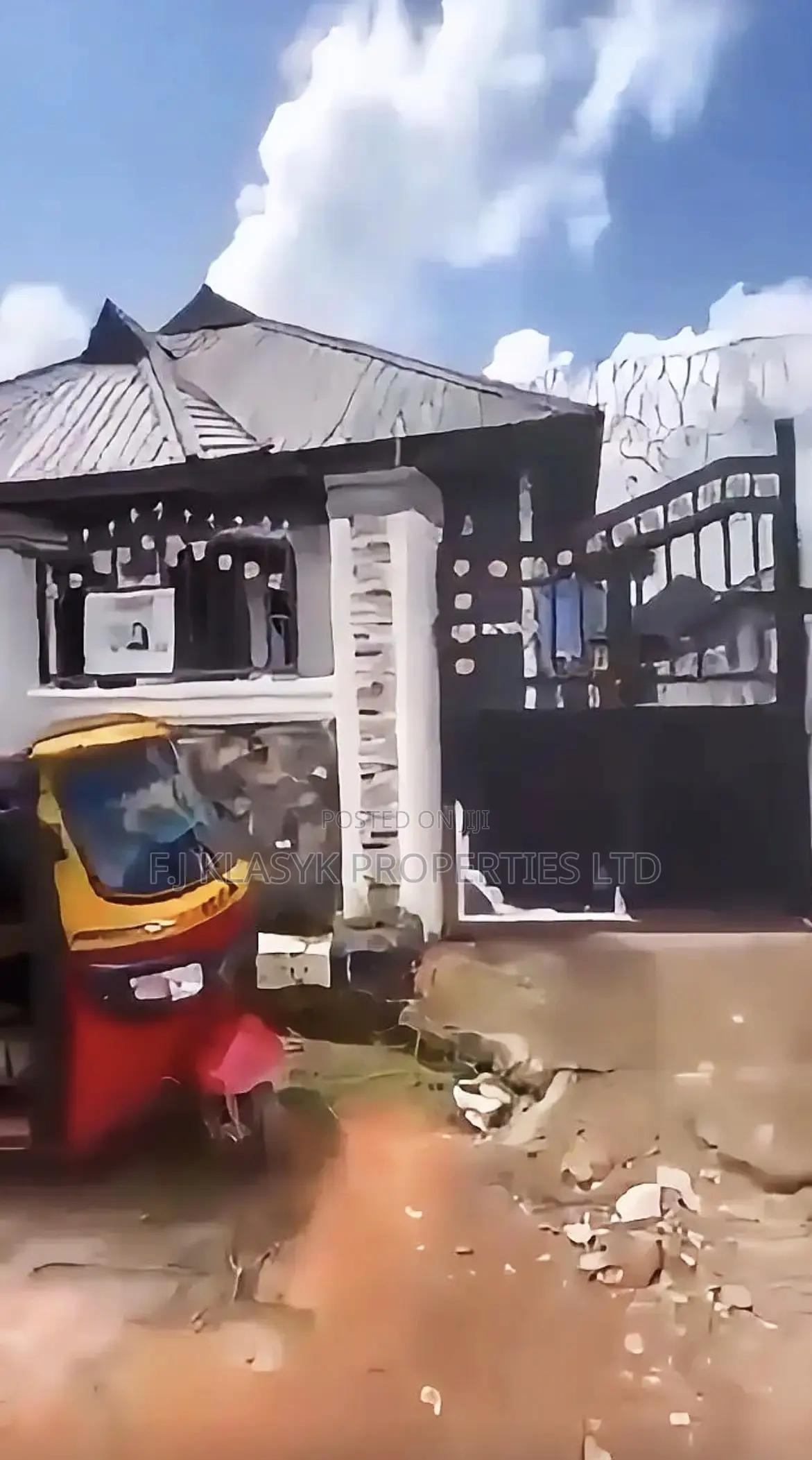 6bdrm Block of Flats in Benin City for sale in Benin City