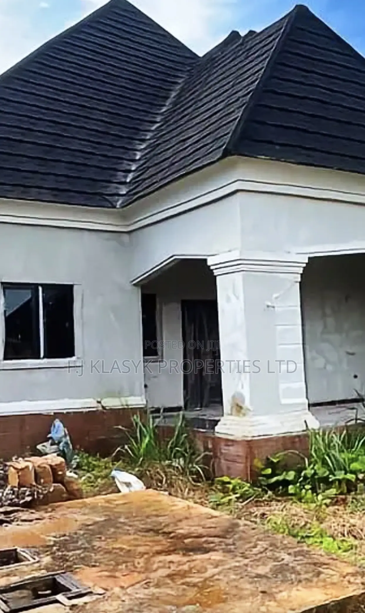 4bdrm Bungalow in Benin City for sale in Benin City