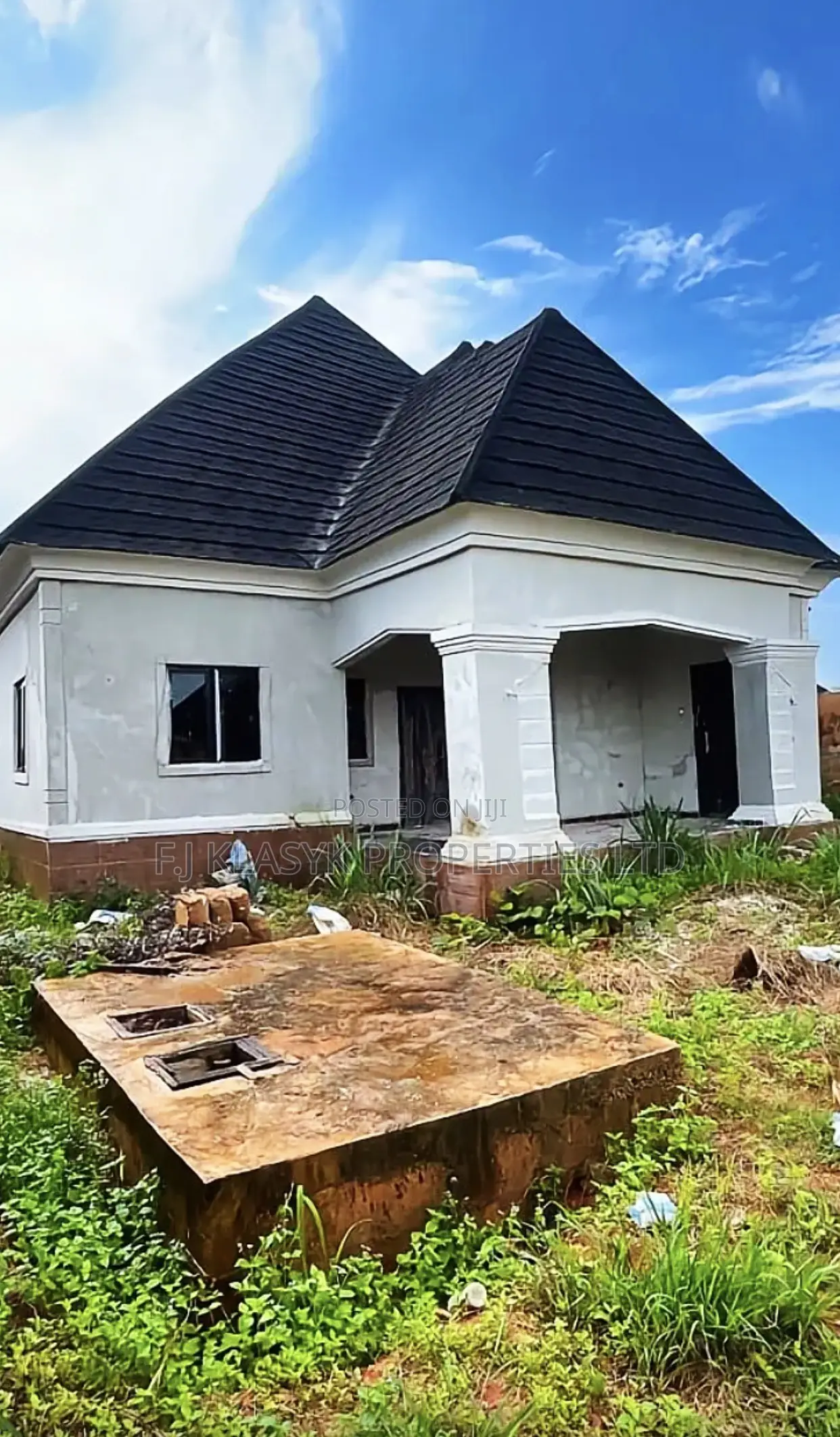 4bdrm Bungalow in Benin City for sale in Benin City
