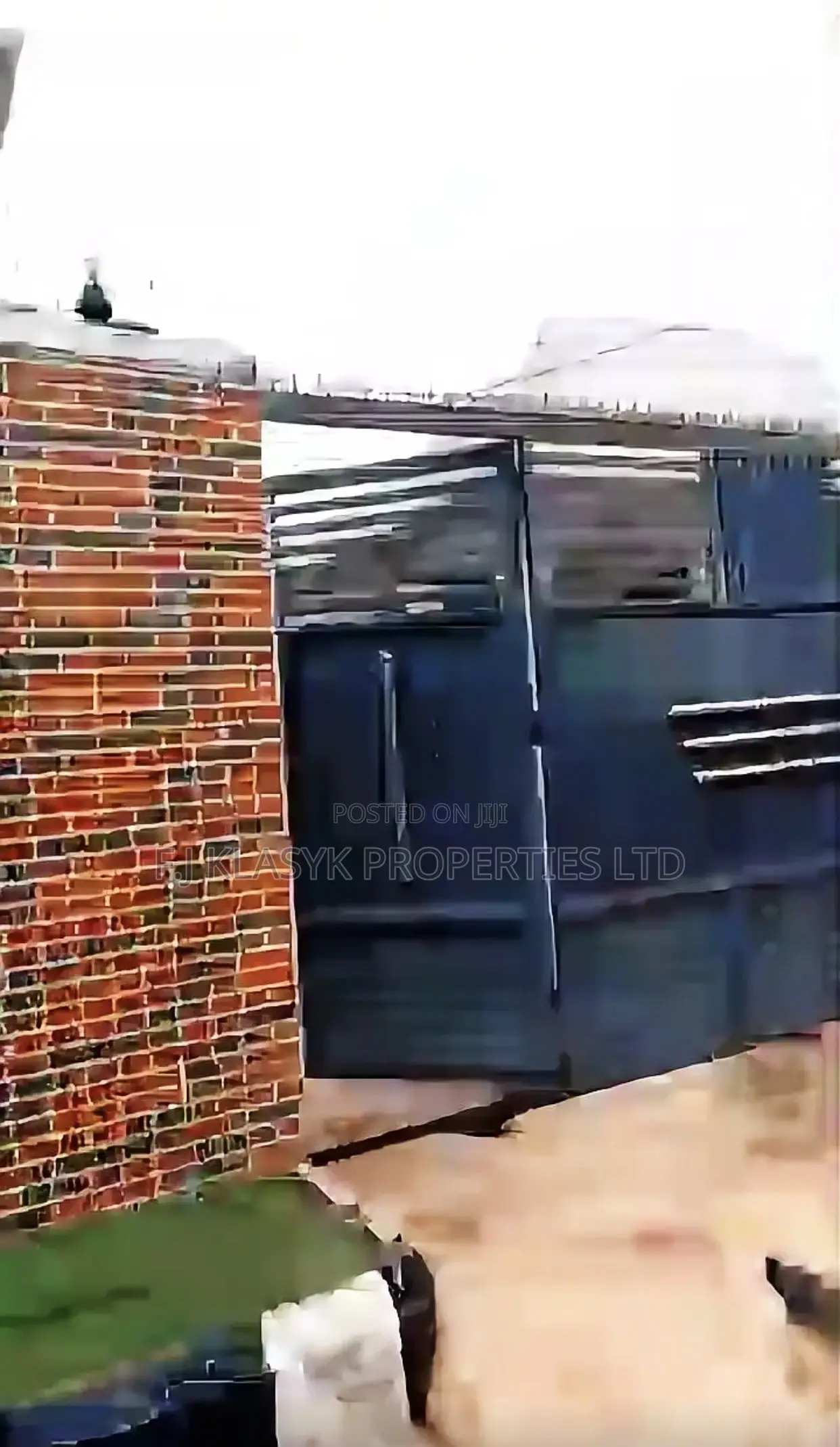 12bdrm Block of Flats in Benin City for sale in Benin City