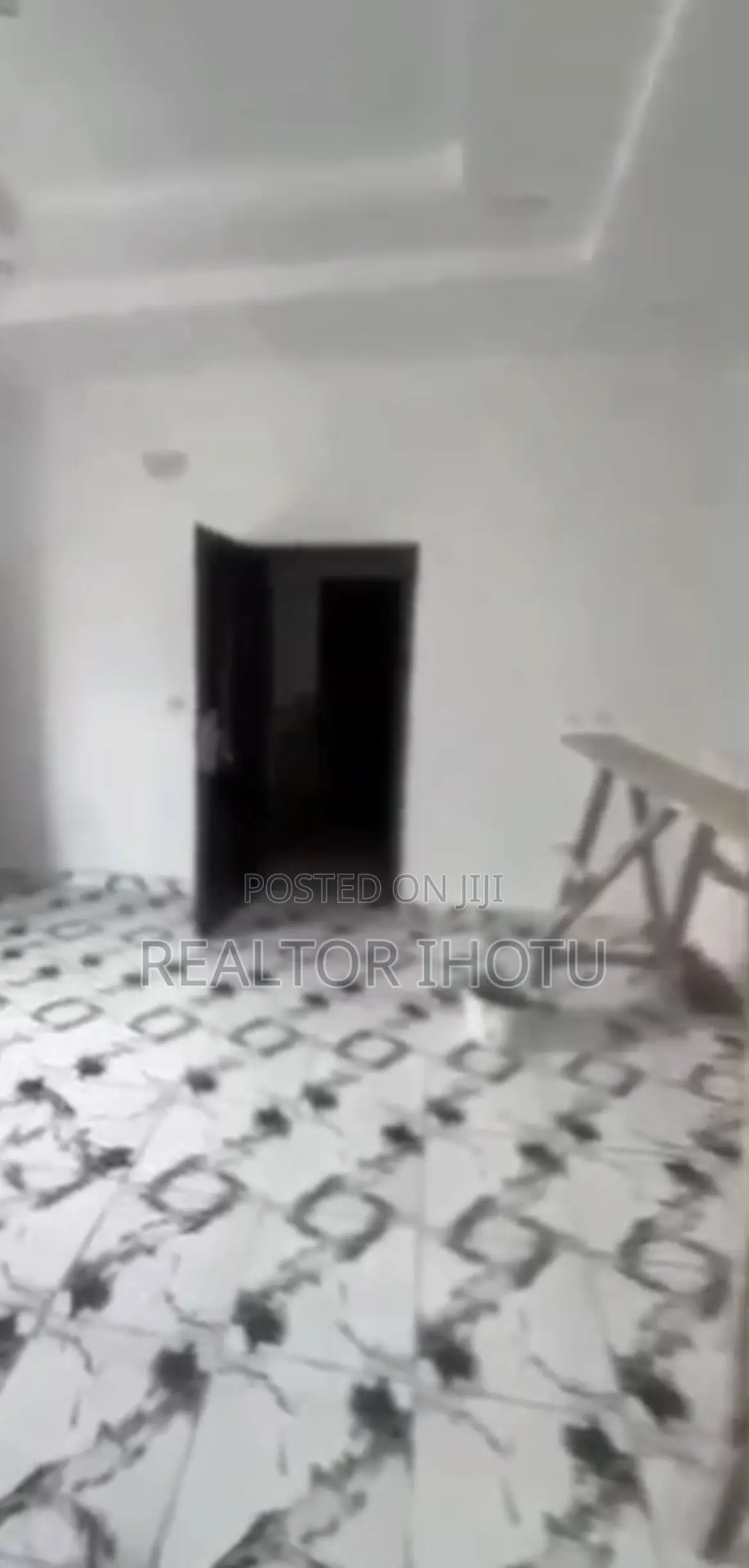 2bdrm Block of Flats in Zone B for sale in Zone B