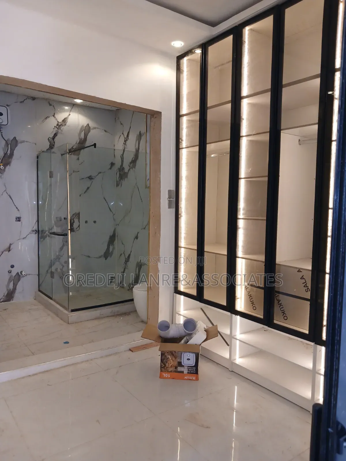5bdrm Duplex in Clay Bustop Estate, Oregun for sale in Oregun