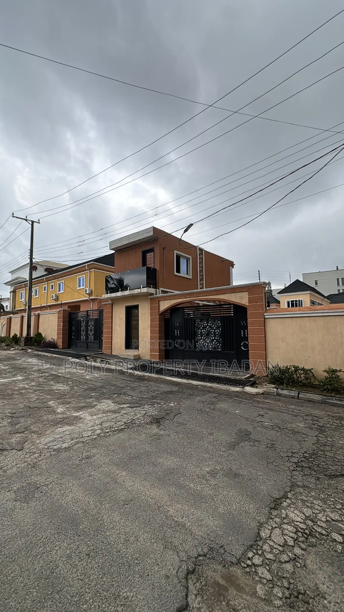 4bdrm Duplex in Ibadan for sale in Ibadan
