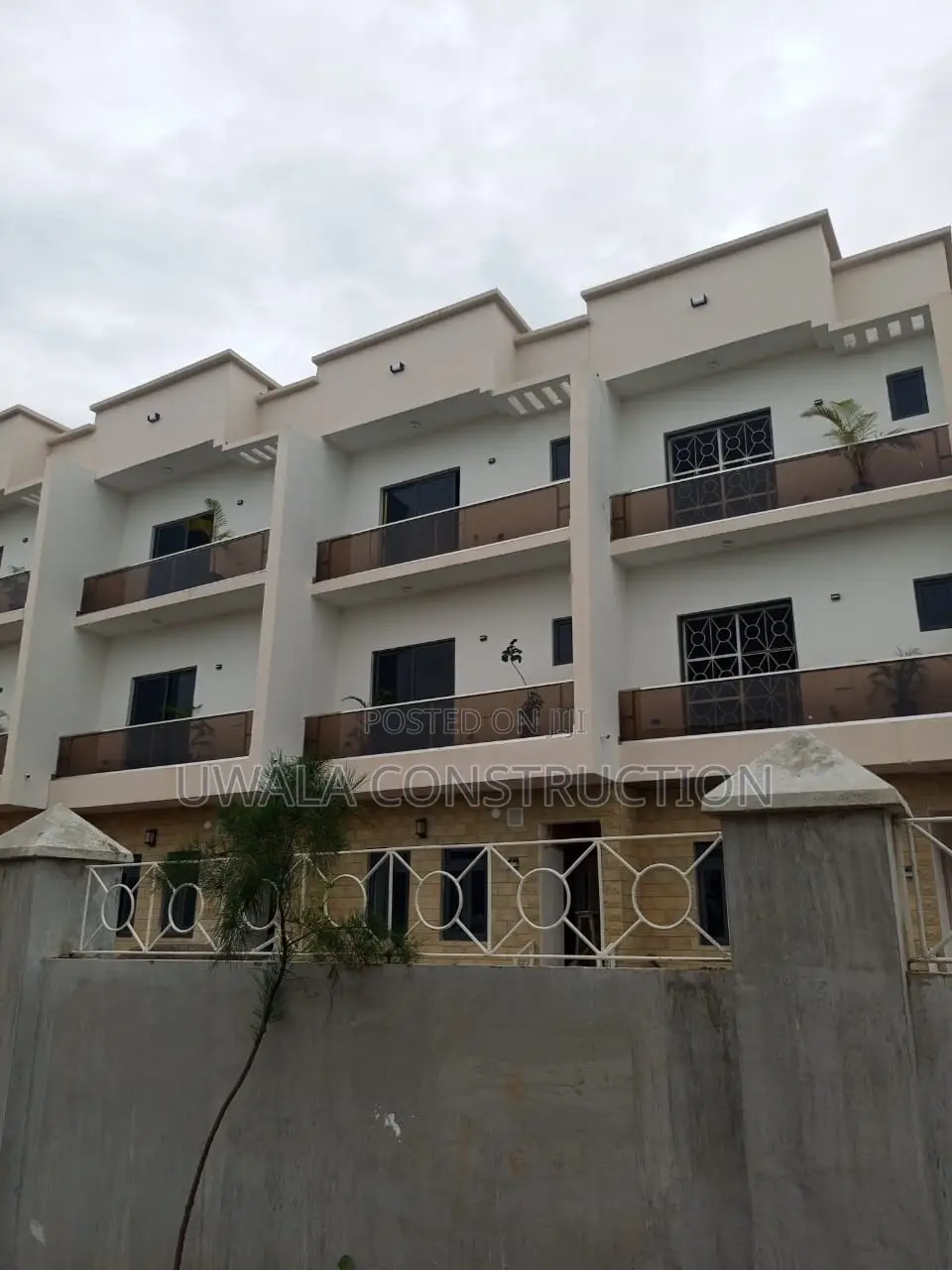 4bdrm Duplex in Jahi for sale in Jahi