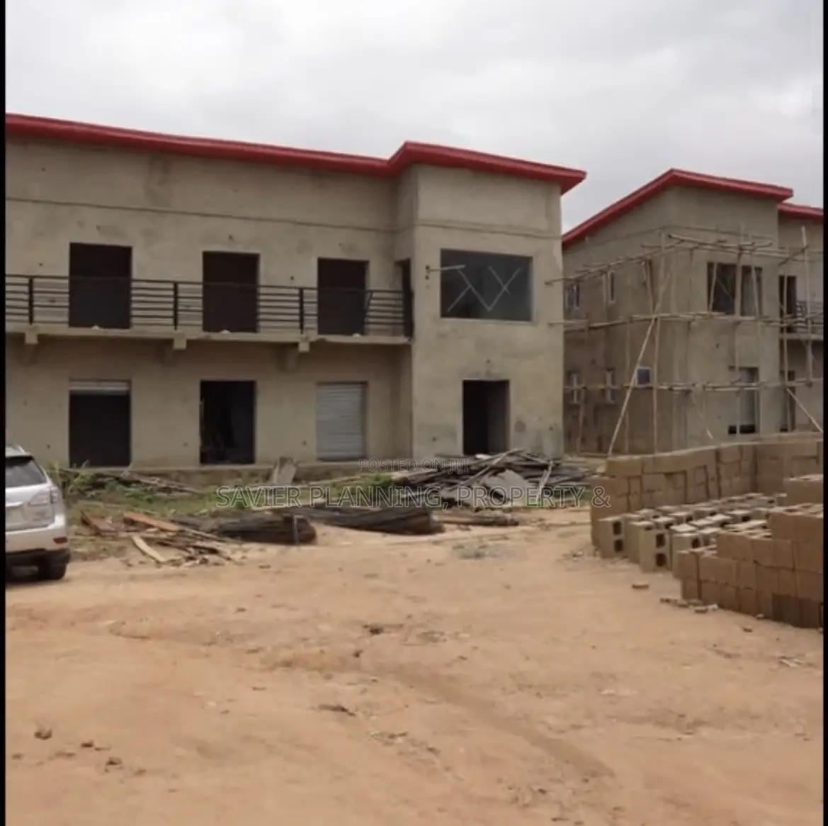 Oluyole Modern Market by Land Republic in CHallenge / Ibadan