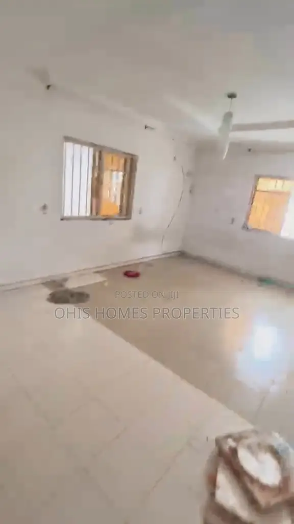 3bdrm Apartment in Ikota Villa for rent in Ikota