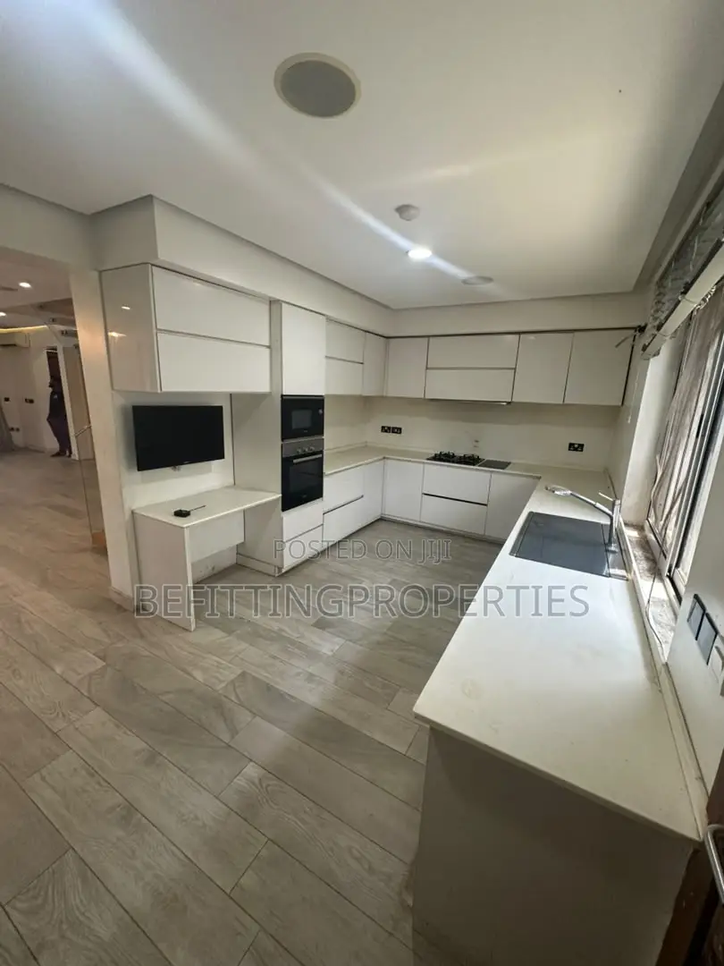4bdrm Duplex in Ikeja GRA for sale in Ikeja GRA