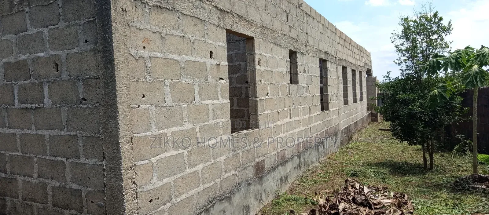 4bdrm Bungalow in Epe for sale in Epe