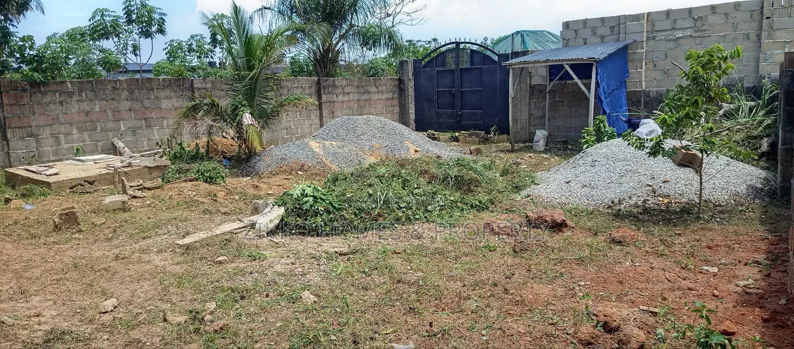 4bdrm Bungalow in Epe for sale in Epe