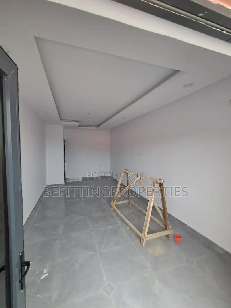 4bdrm Duplex in Ogudu GRA for sale in Ogudu GRA