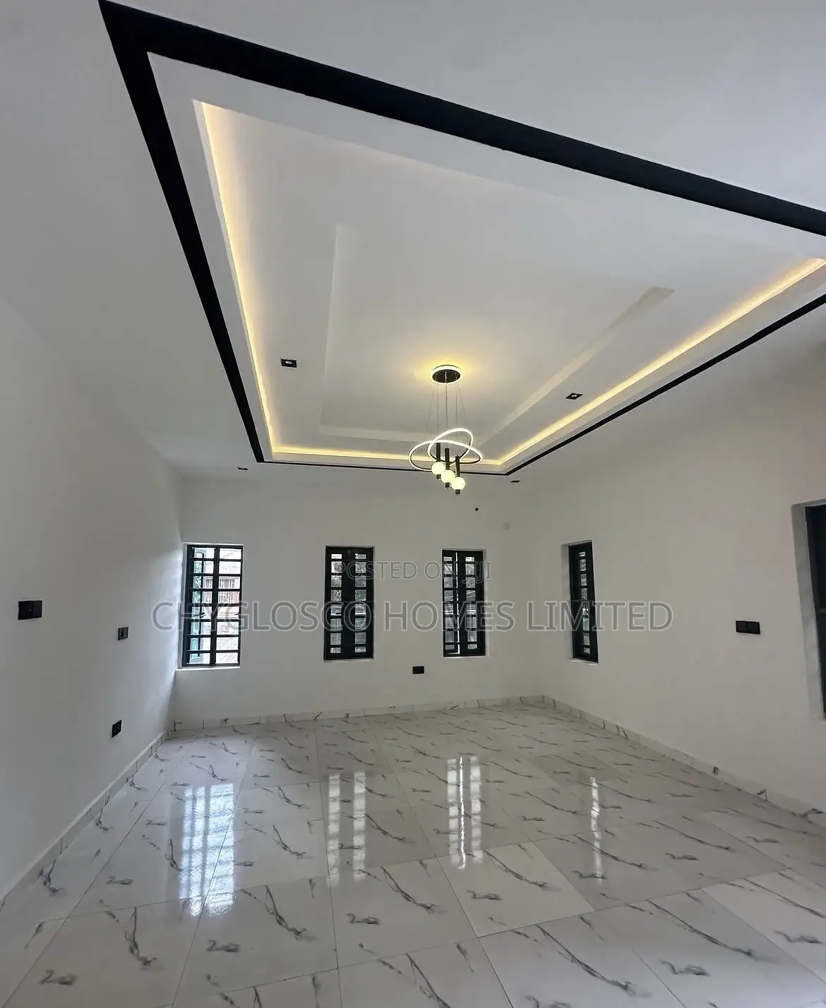 4bdrm Duplex in Rumuodomaya Sars, New Layout for sale in New Layout