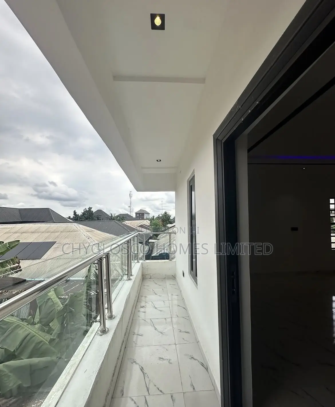 4bdrm Duplex in Rumuodomaya Sars, New Layout for sale in New Layout