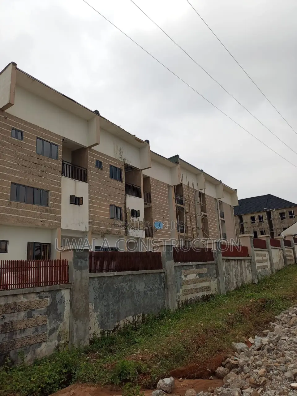 4bdrm Duplex in Life Camp for sale in Life Camp