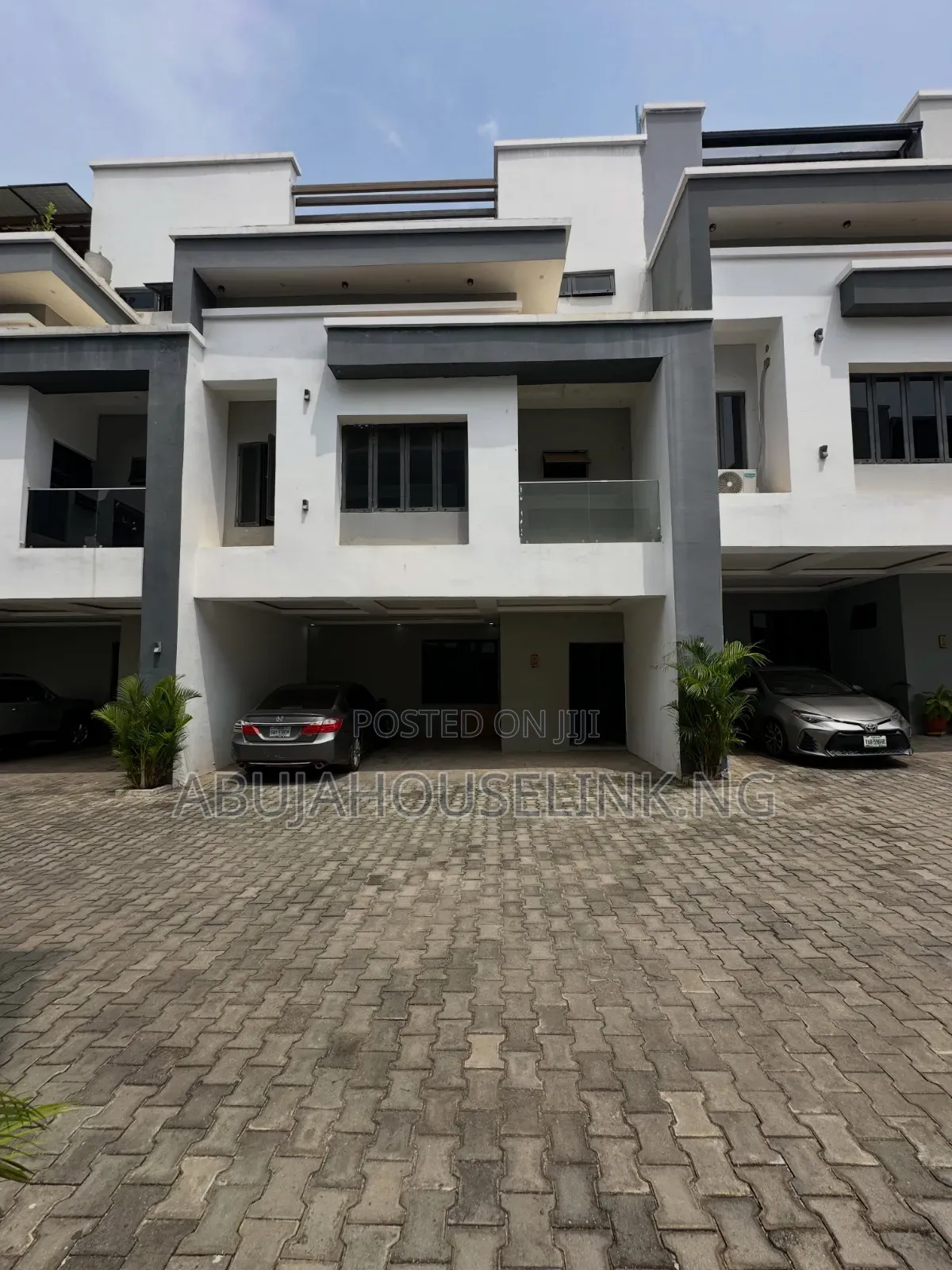 4bdrm Townhouse/Terrace in Wuye Main Abuja for sale in Wuye