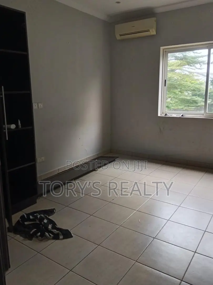 4bdrm Duplex in Banana Island for rent in Banana Island