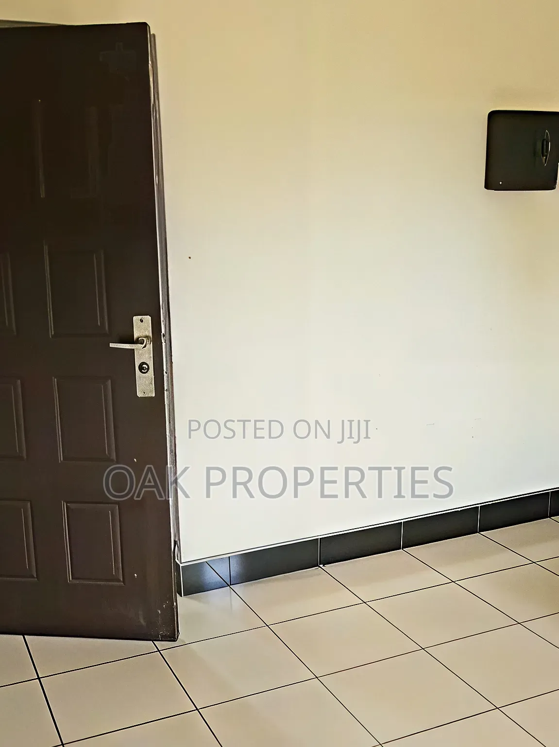 Spacious 6 Rooms Office Space With a Conference Room at Trans Amadi in Trans Amadi