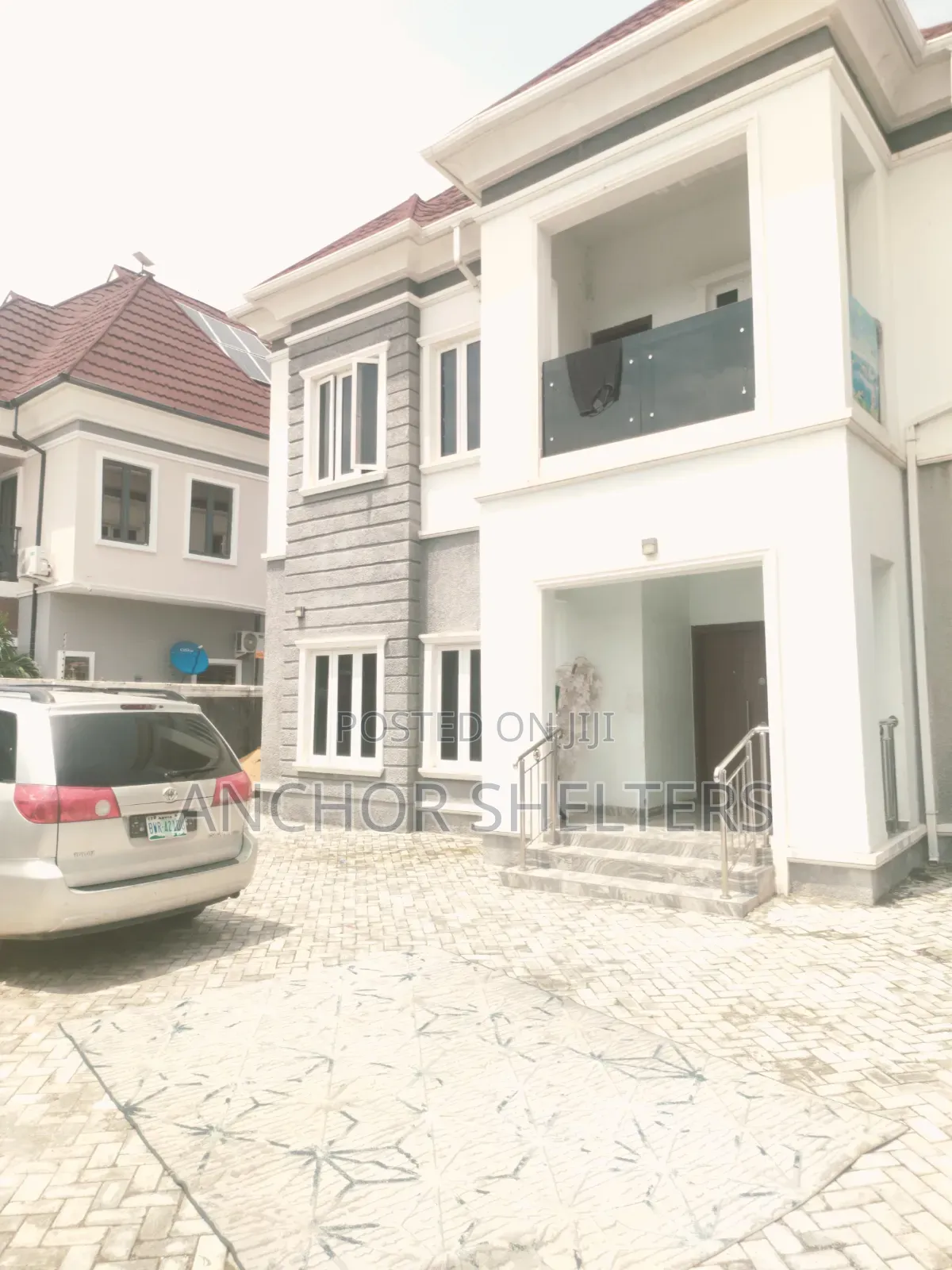 5bdrm Duplex in Along Voice Of, FHA for sale in FHA